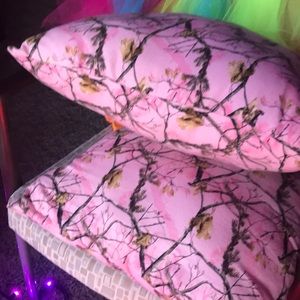 Two Realtree Plush Pillows